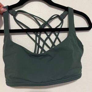 Lululemon Free to Be Sports Bra - Size 8